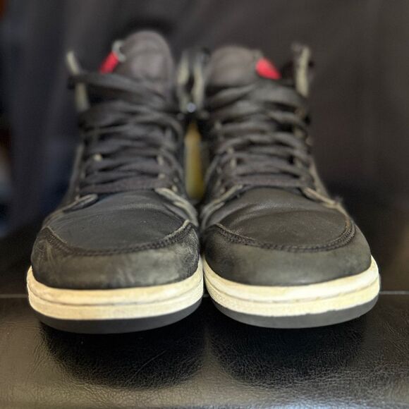 Nike Air Jordan 1 Retro High OG Black Satin Gym Red GS Youth 5Y - Picture 3 of 11